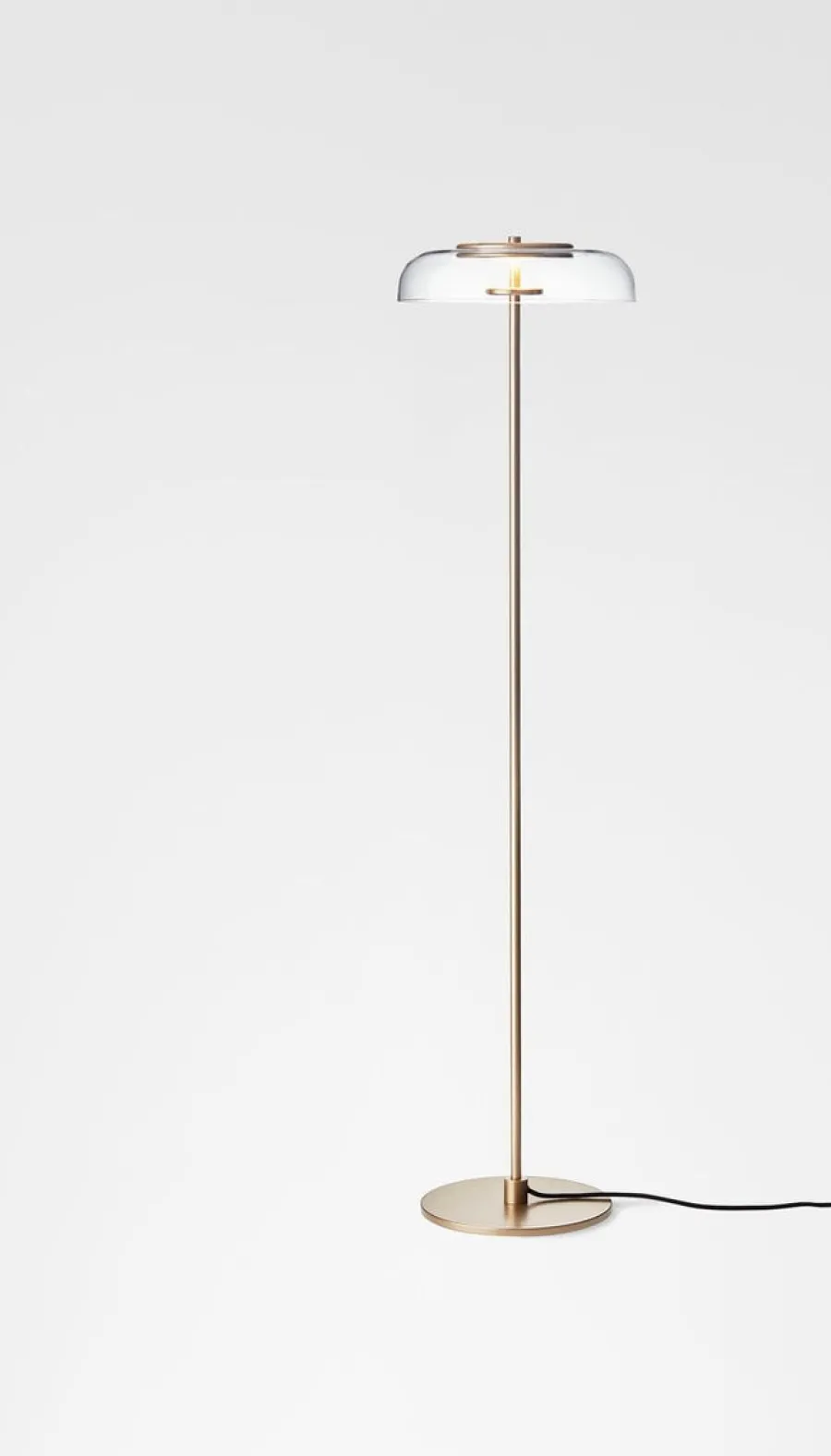 Discount Nuura Blossi gulvlampe Nordic Gold Messing