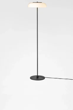 Best Nuura Blossi gulvlampe Svart