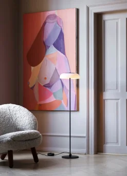 Best Nuura Blossi gulvlampe Svart