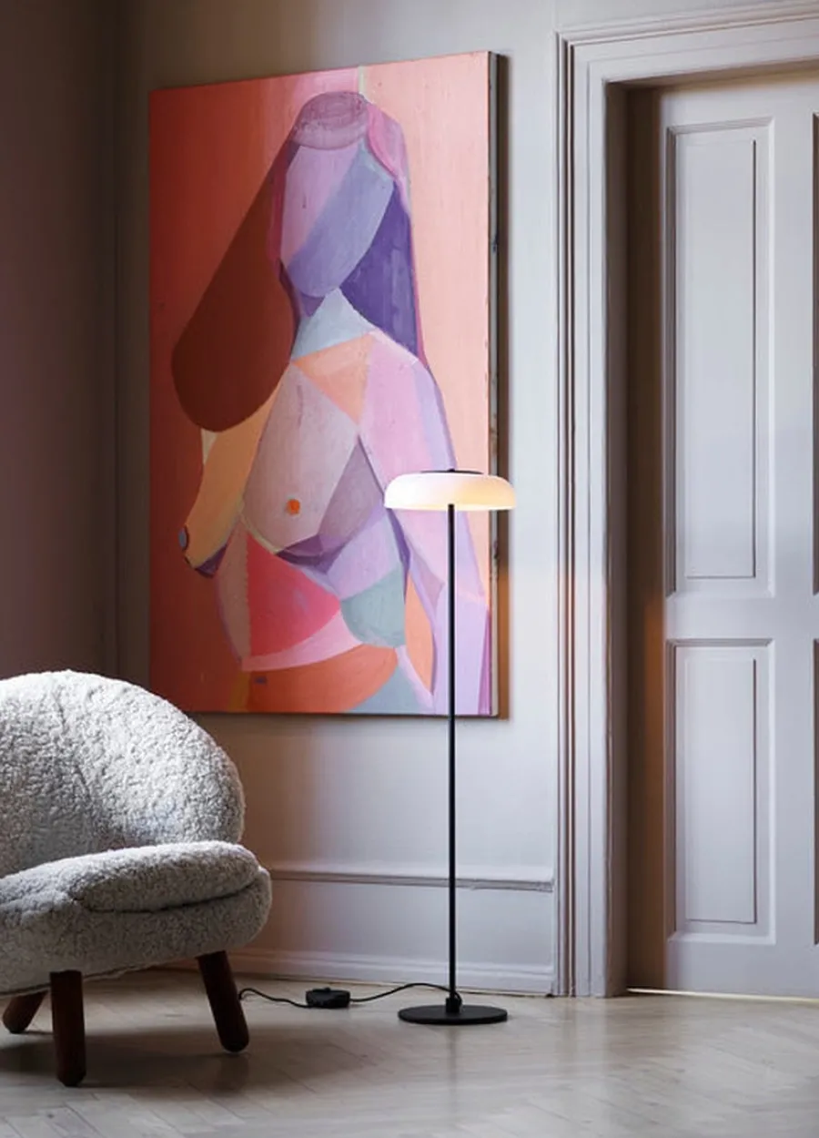 Best Nuura Blossi gulvlampe Svart