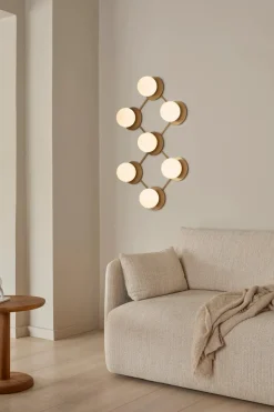 Best Nuura Liila 7 taklampe/vegglampe - opal Messing / Opal