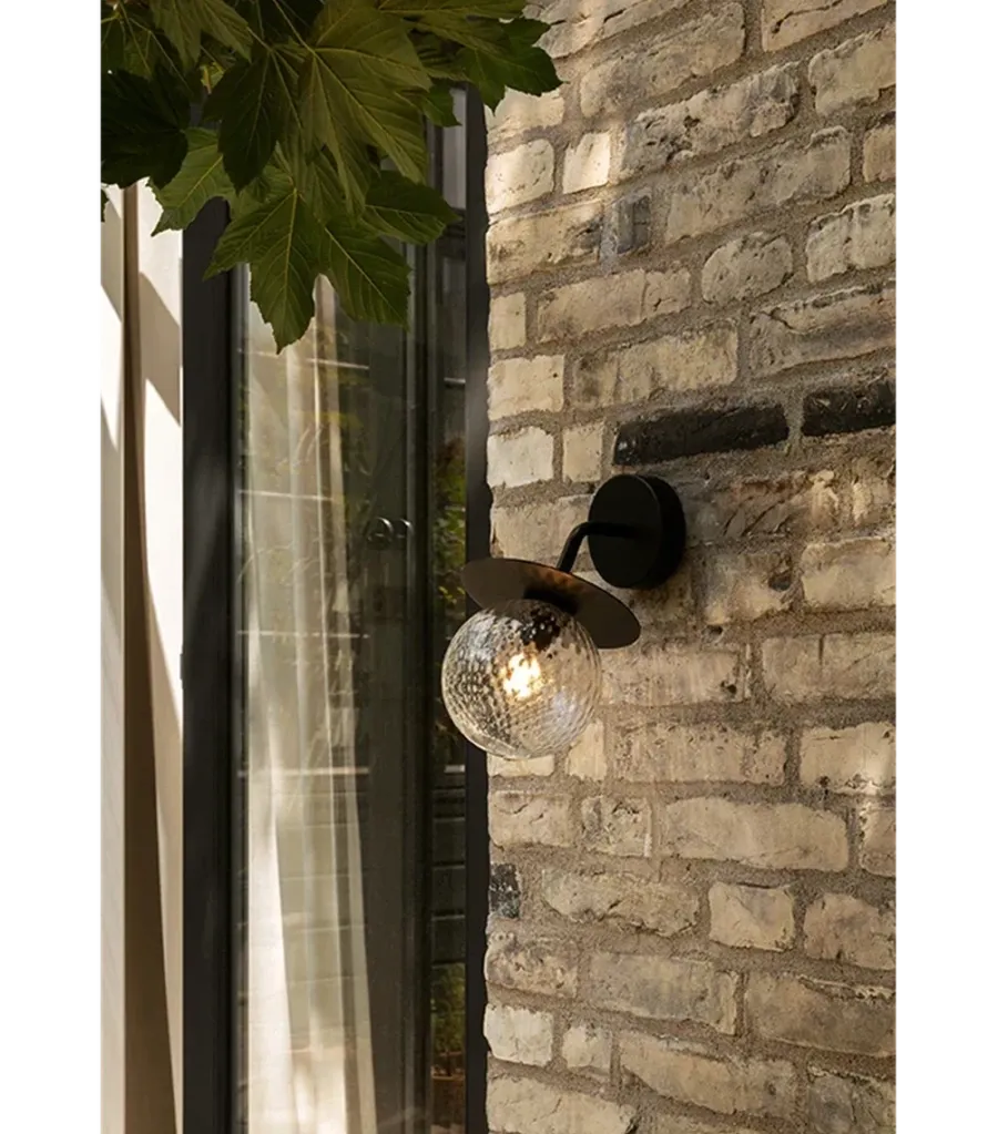 Discount Nuura Liila utendørslampe - /optikk Svart