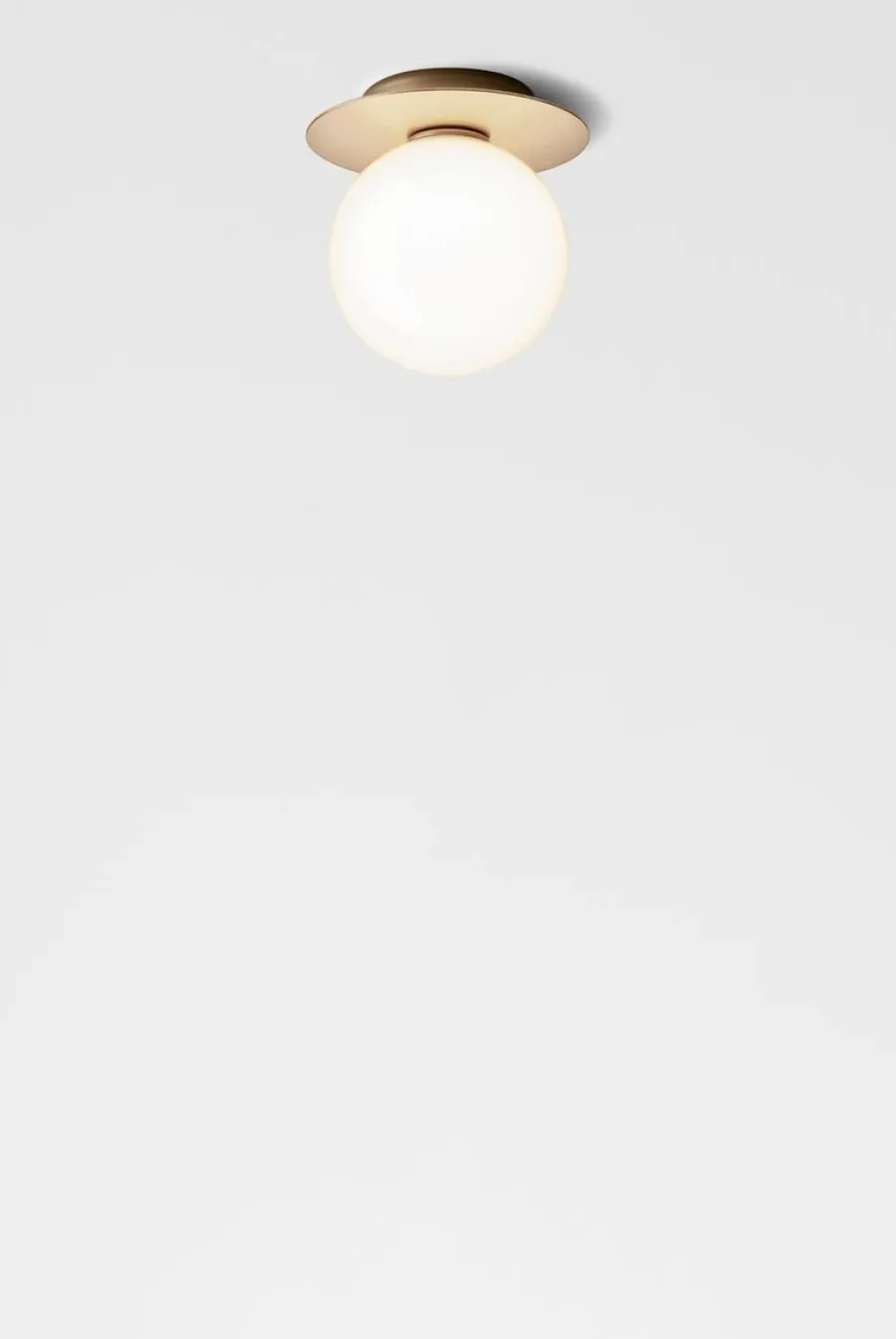 Discount Nuura Liila 1 vegglampe/taklampe - medium - nordic gold / opal Messing / Opal