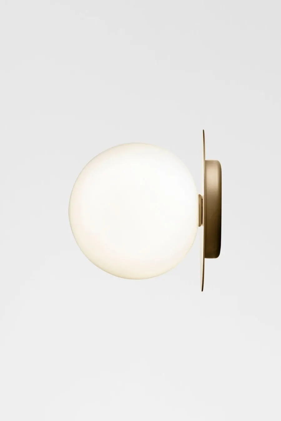 Online Nuura Liila 1 vegglampe/taklampe - large - nordic gold / opal Messing