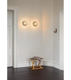 Best Nuura Liila 1 vegglampe/taklampe - medium - / optic Svart