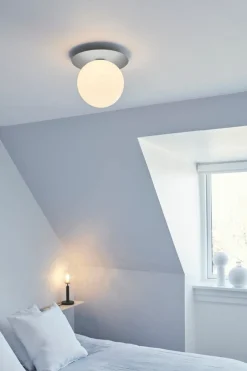Nuura Miira bordlampe / optikk Svart