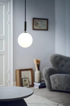 Sale Nuura Miira 1 large Svart / Opal