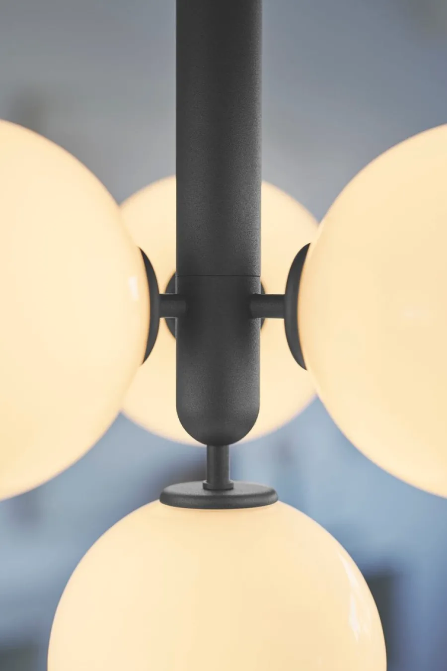 Clearance Nuura Miira 4 svart/opal Svart / Opal