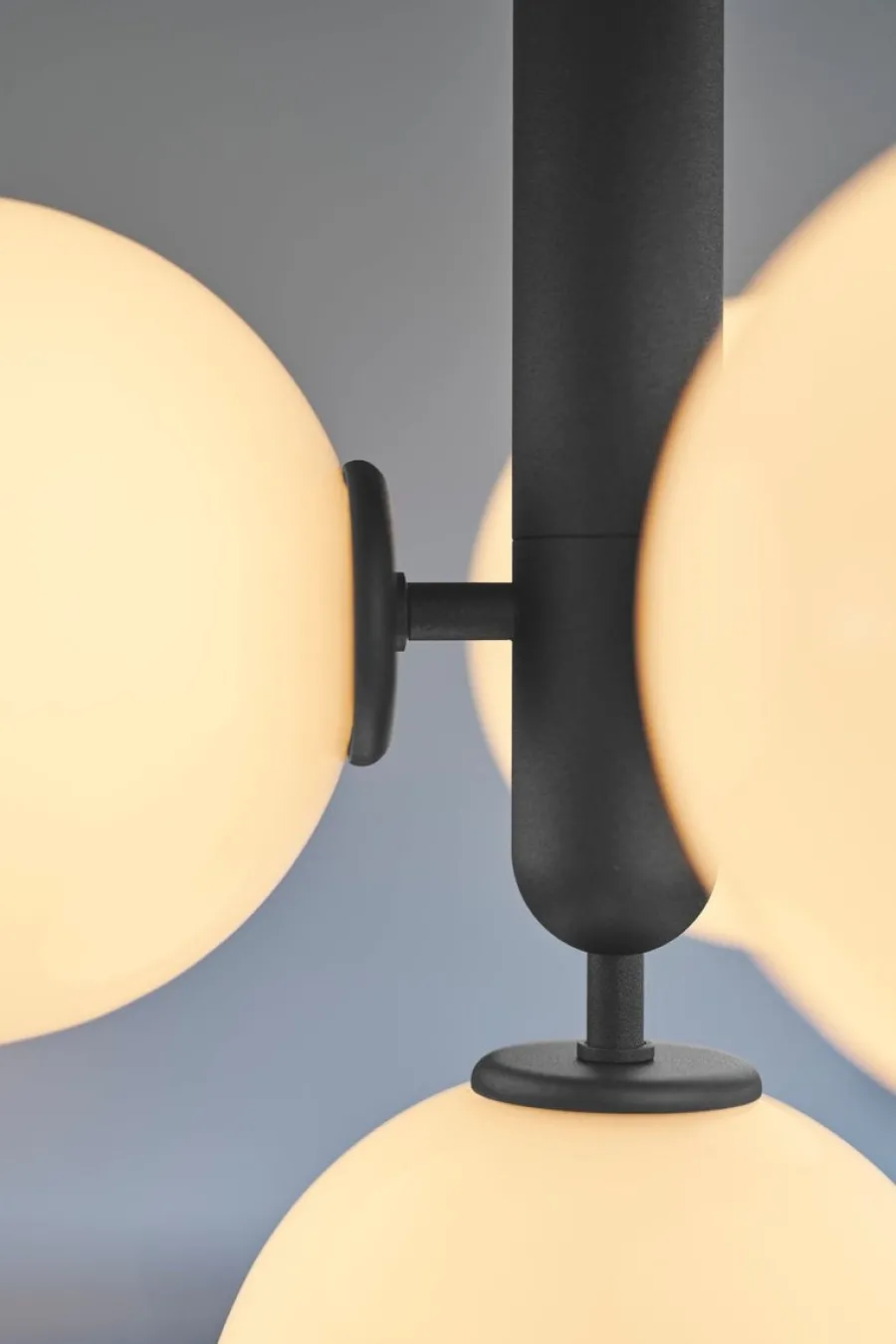 Clearance Nuura Miira 4 svart/opal Svart / Opal