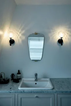 Best Nuura Miira vegglampe / optikk Svart