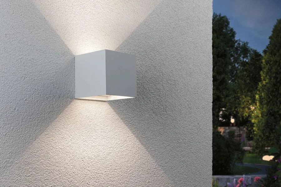 Discount Paulmann Nyara oppladbar vegglampe opp/ned lys med sensor