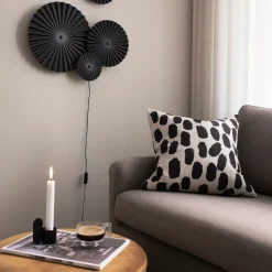 Clearance Globen Lighting Omega vegglampe - Svart