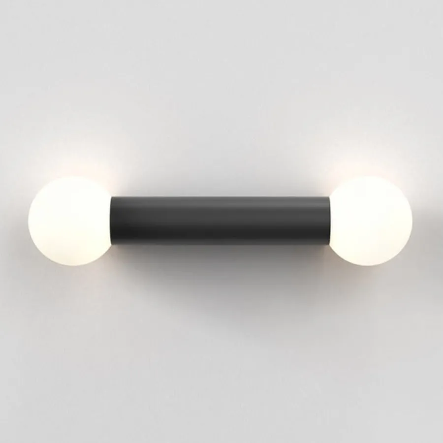 Discount Astro Lighting Ortona Twin vegglampe IP44 Krom / Opal