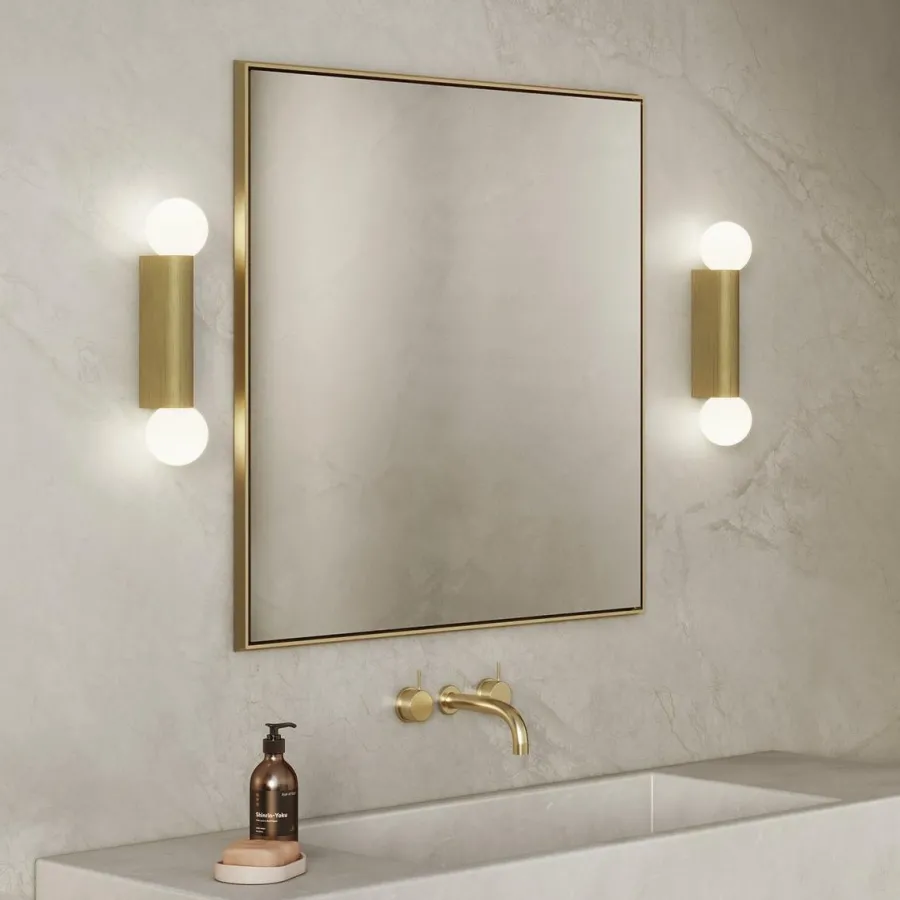 Discount Astro Lighting Ortona Twin vegglampe IP44 Krom / Opal