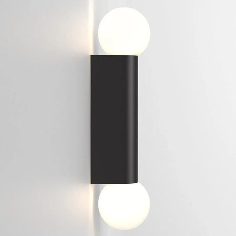 Discount Astro Lighting Ortona Twin vegglampe IP44 Krom / Opal