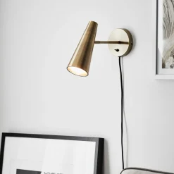 Best Marksløjd Peak vegglampe - Antikk - Messing