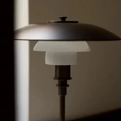 Sale Louis Poulsen PH 3/2 Aged brass opal bordlampe Messing/opal