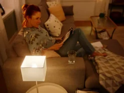 Best Philips Hue B39 E14 lyspære 5,2W 2200-6500K White Ambiance - 2 pakning