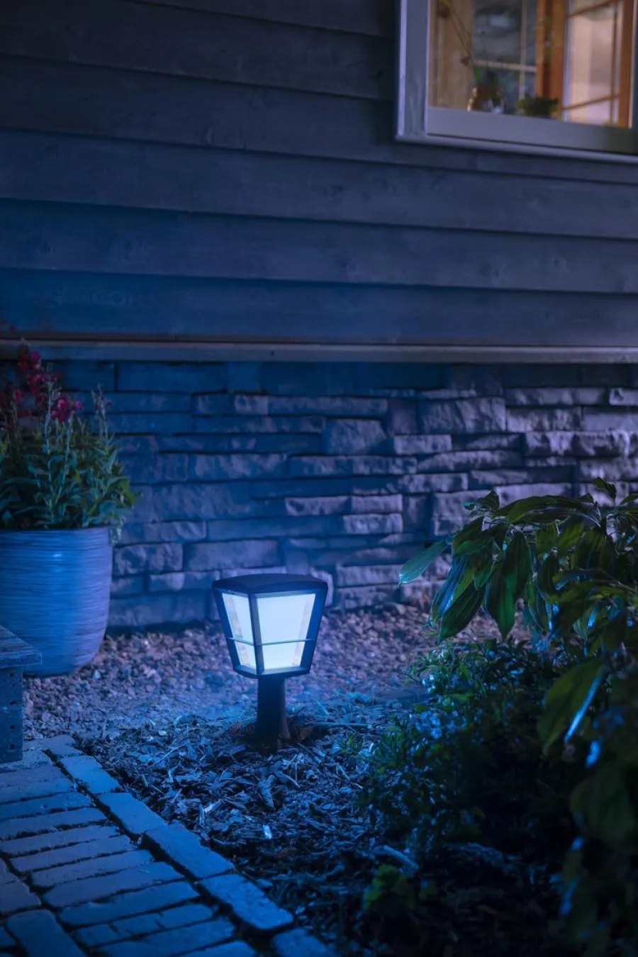 Hot Philips Hue Econic utendørs sokkel white ambiance & color luminairs Svart