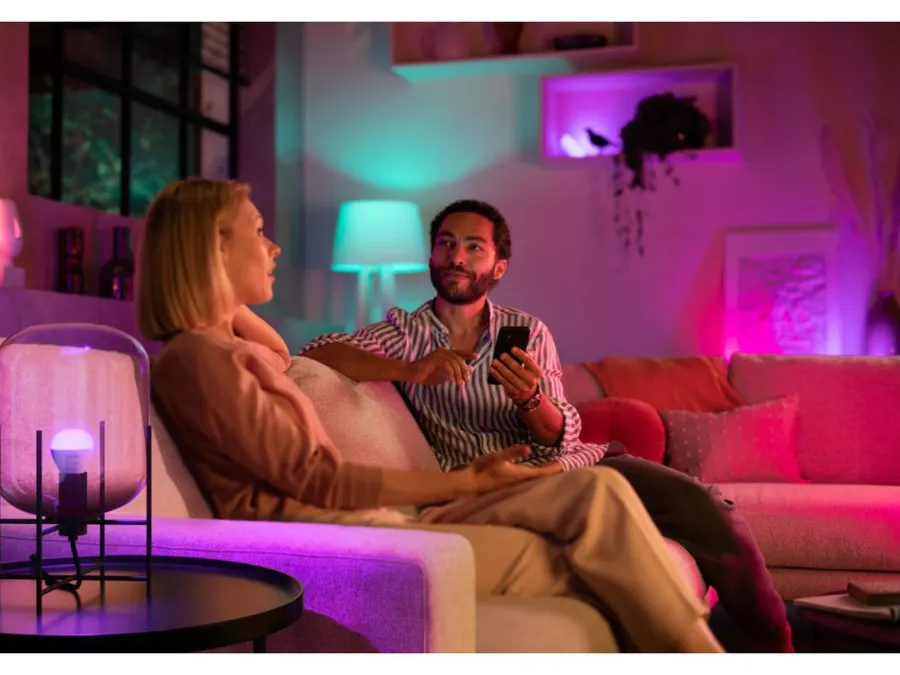 Hot Philips Hue P45 E14 lyspære 5,1W 2200-6500K Hue White Color Ambiance