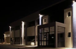 New Philips ProjectLine lyskaster utendørs 150W 4000K IP65 - Svart