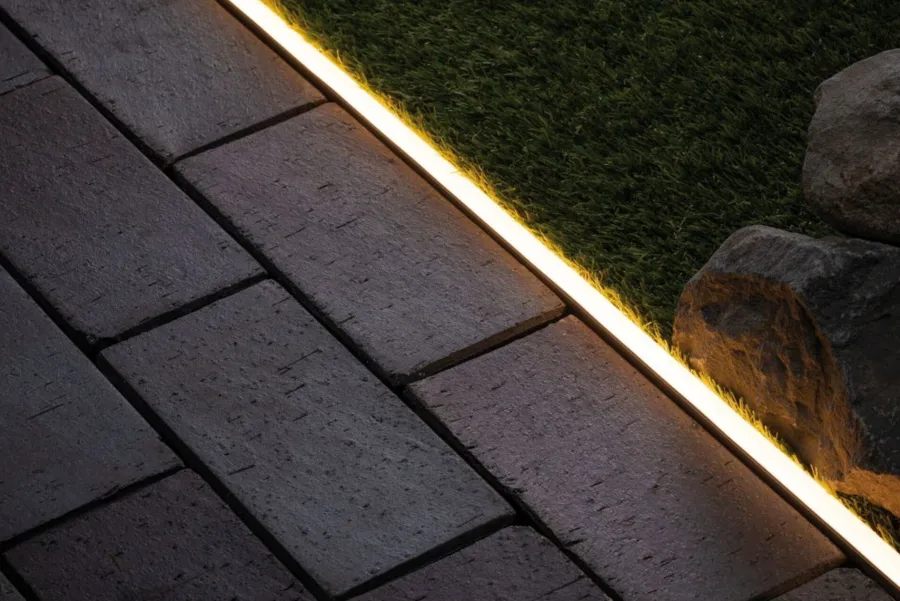 New Paulmann Plug & Shine LED Strips 10 meter 46W 3000 Kelvin IP68 Hvit