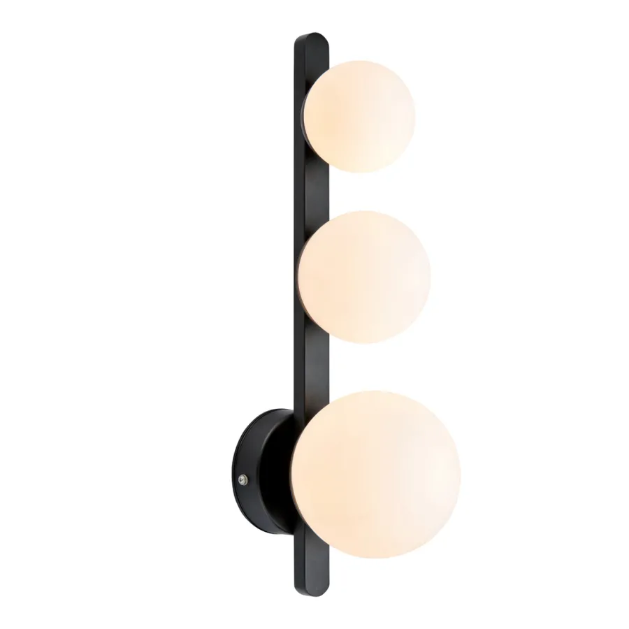 Clearance Marksløjd Puro vegglampe IP44 - Svart/opal - Svart / Opal