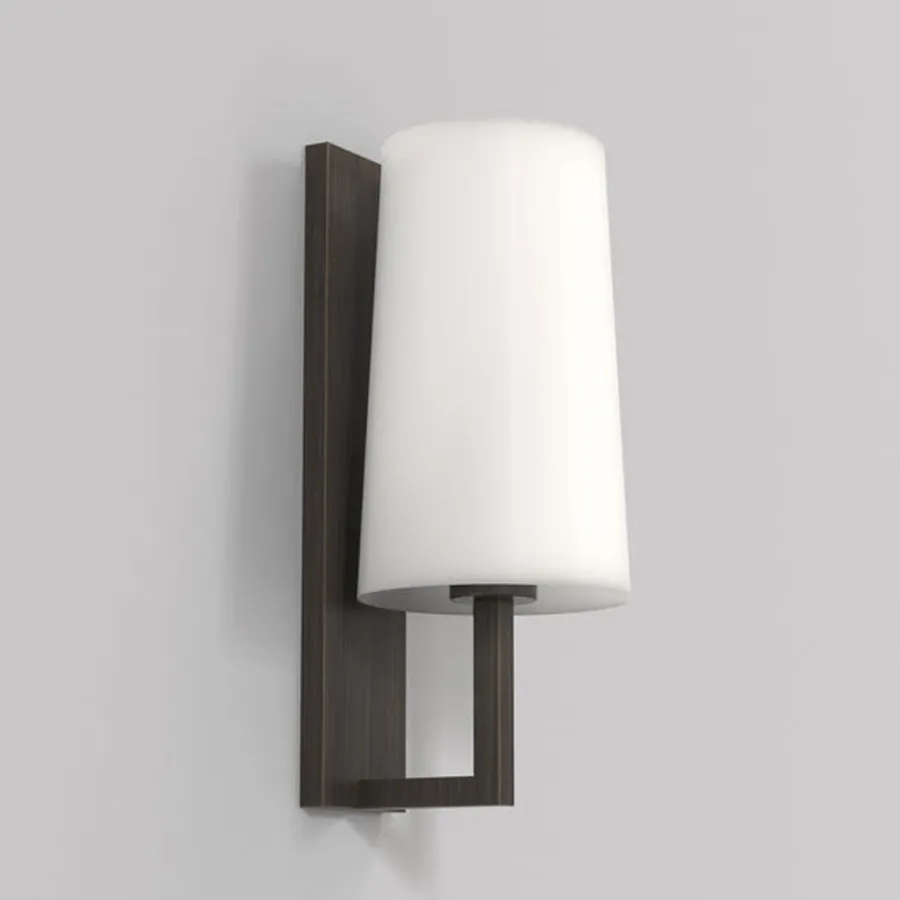 Online Astro Lighting Riva 350 vegglampe baderom IP44 med glass skjerm