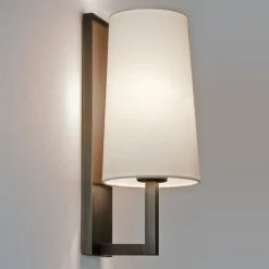 Hot Astro Lighting Riva 350 vegglampe med stoffskjerm