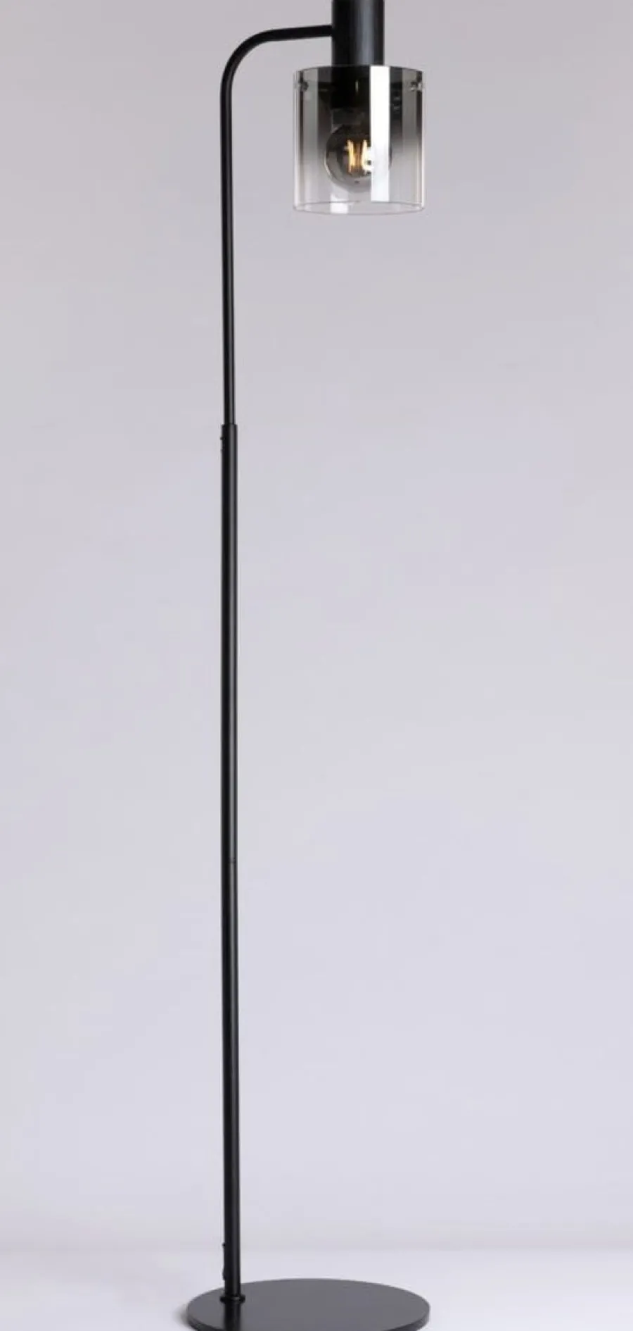 New Ms - belysning Roxy gulvlampe - Svart/Røykfarget glass Svart / Røyk