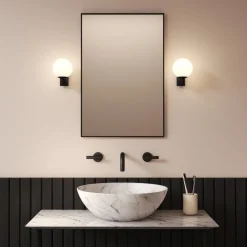 Outlet Astro Lighting Sagara Vegglampe IP44 Svart