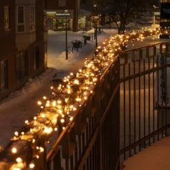 Hot Konstsmide Slynge Cluster 1500 LED 33 meter IP44 - Varmhvit Svart