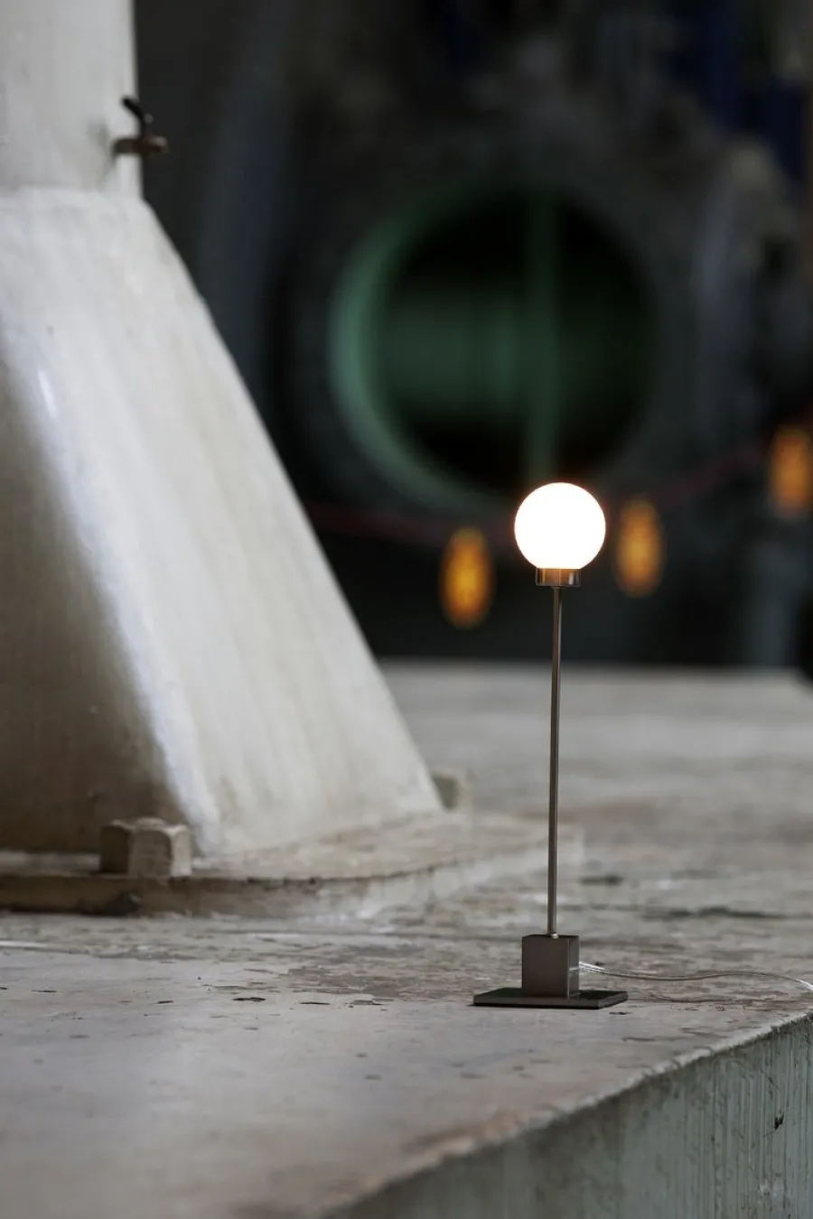 Best Northern Snowball bordlampe