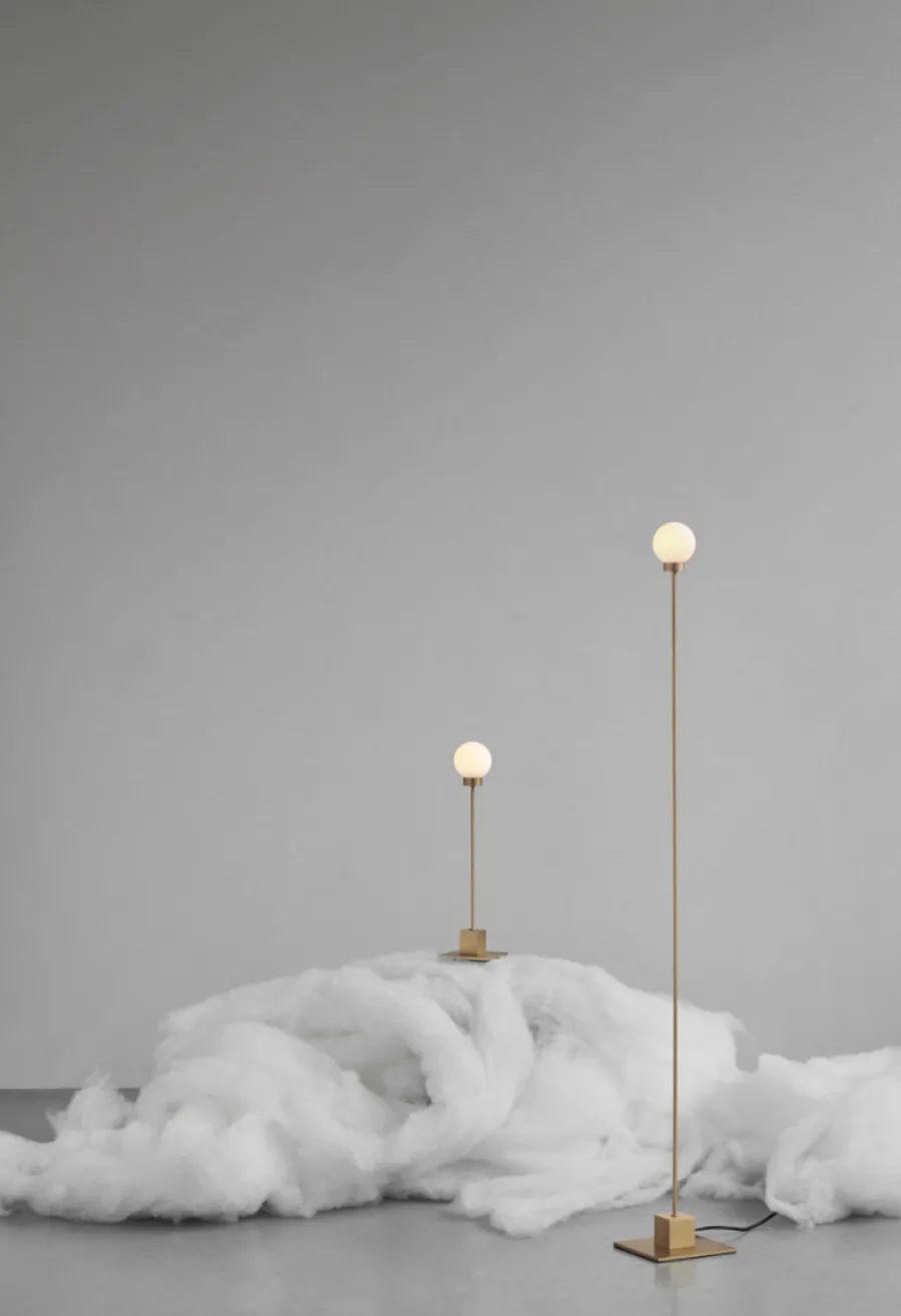 Hot Northern Snowball gulvlampe