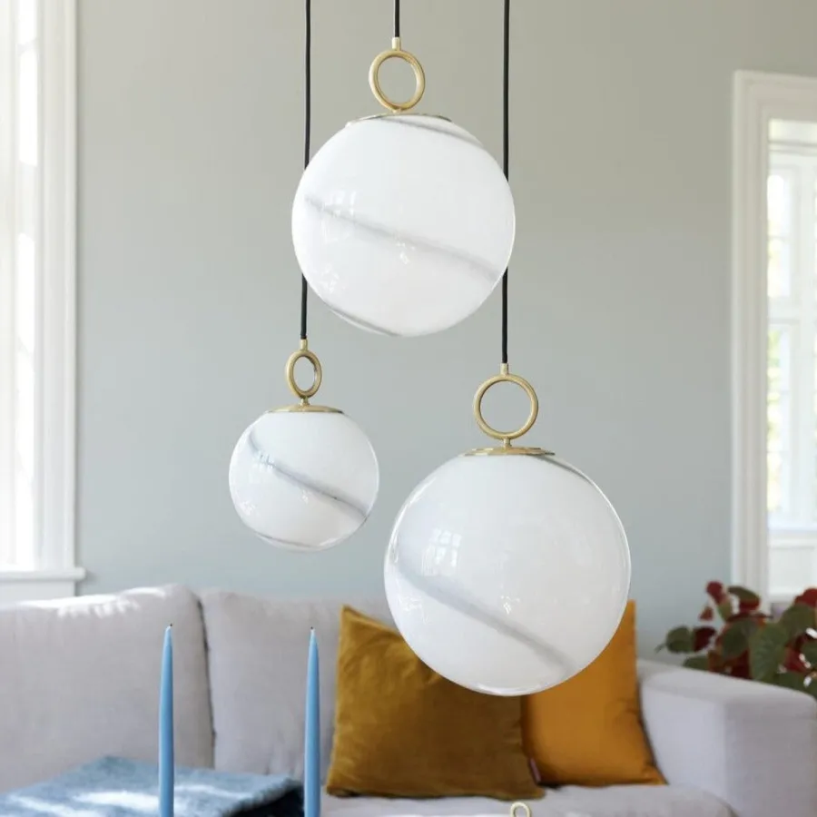 Best Halo Designs Stockholm takpendel Ø24 cm Opal/Marmorbrun