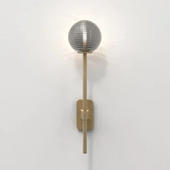 Hot Astro Lighting Tacoma Single Grande vegglampe IP44 Messing / Opal