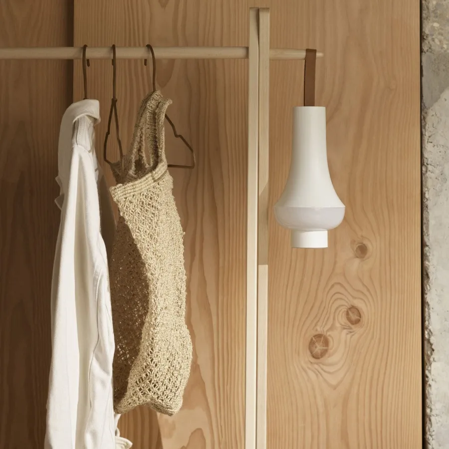 New Louis Poulsen Tomoshi portable lampe