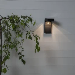 Clearance Star Trading Vegglampe Solcelle med sensor - Svart