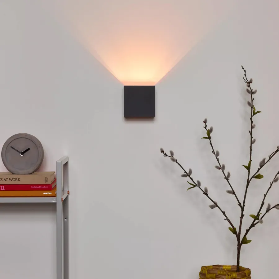 Sale Lucide Xio square vegglampe opp/ned